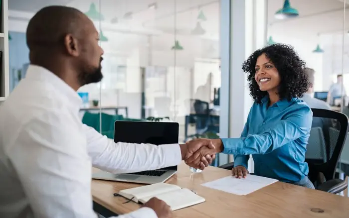 A nova abordagem Humanizada nas empresas - Shantihi